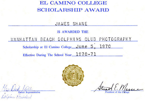 Dolphin Photo scholarship